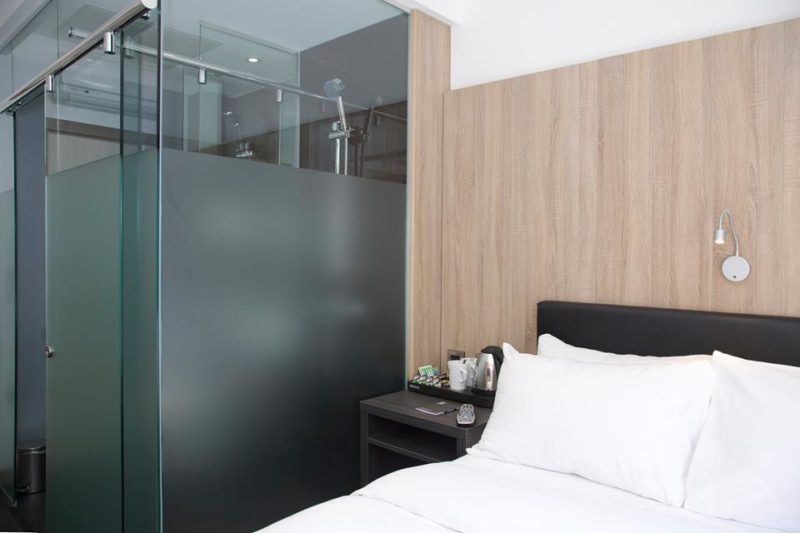 The Z Hotel Review | Daydream Believer